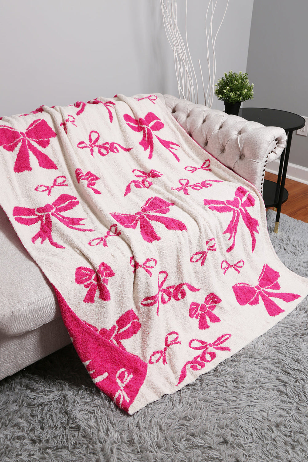 Bow Throw Blanket