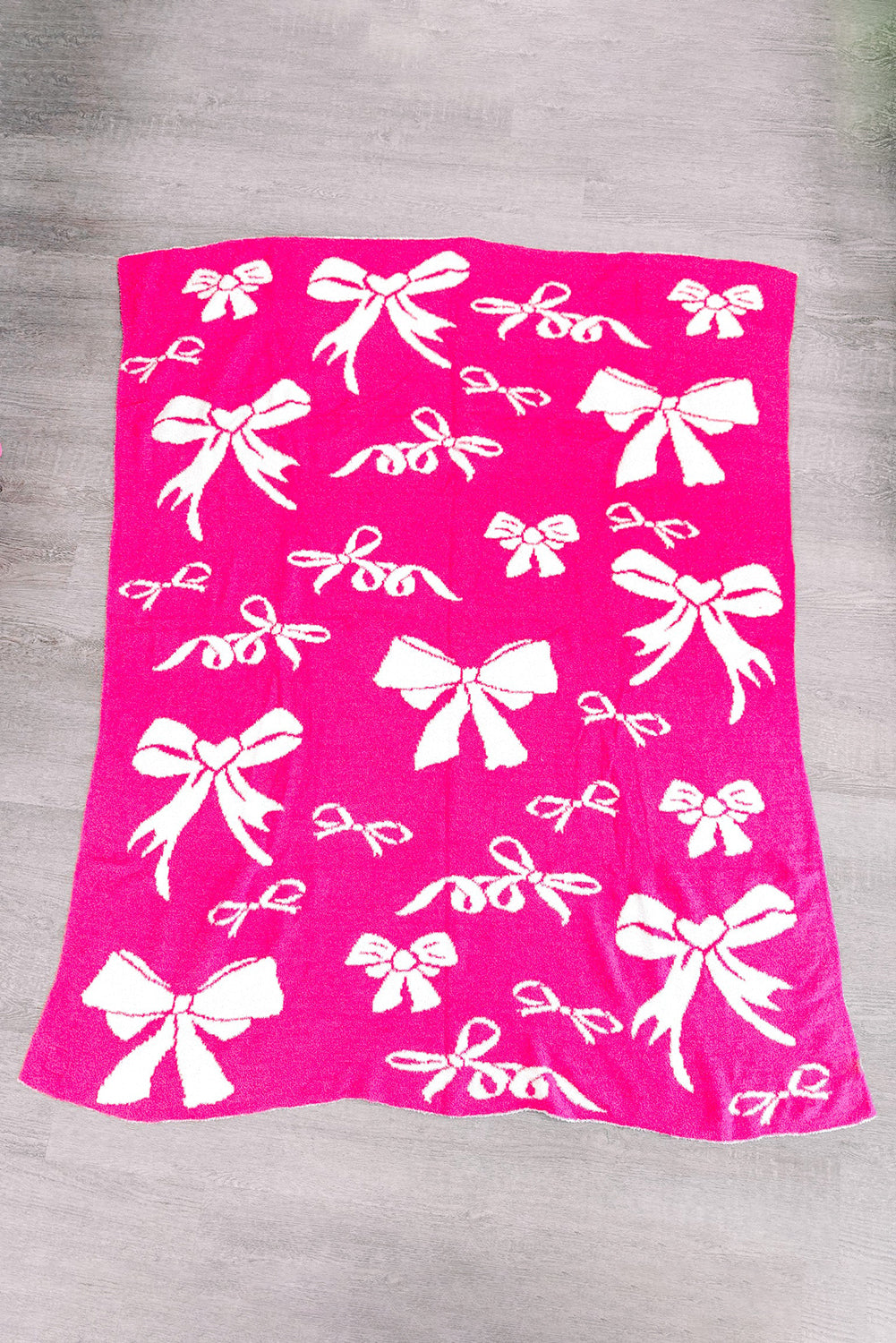 Bow Throw Blanket