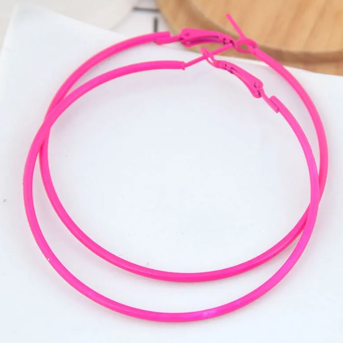 Fluorescent Metallic Hoops
